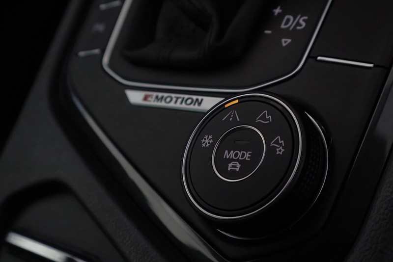 Volkswagen Tiguan - Audi Centre Hatfield - Image 30