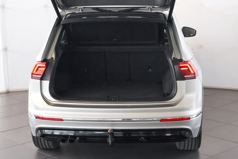 Volkswagen Tiguan - Audi Centre Hatfield - Image 14