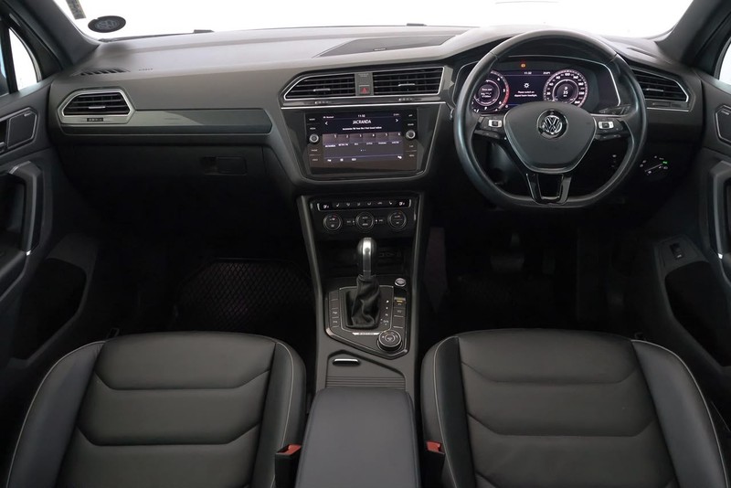 Volkswagen Tiguan - Audi Centre Hatfield - Image 22