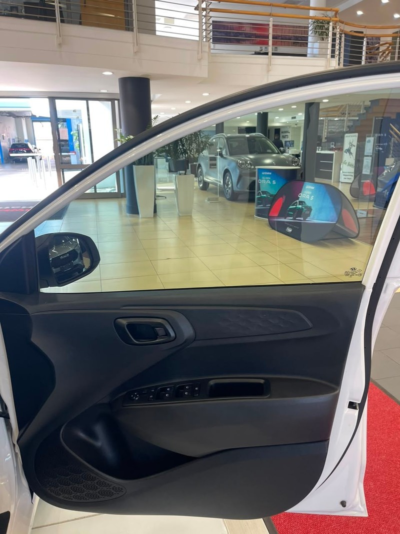 Hyundai Grand i10 - GWM Haval Hatfield - Image 17