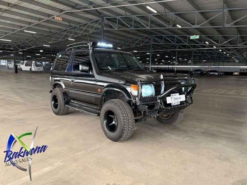 Mitsubishi Pajero - Bakwena Auto Sales - Image 1