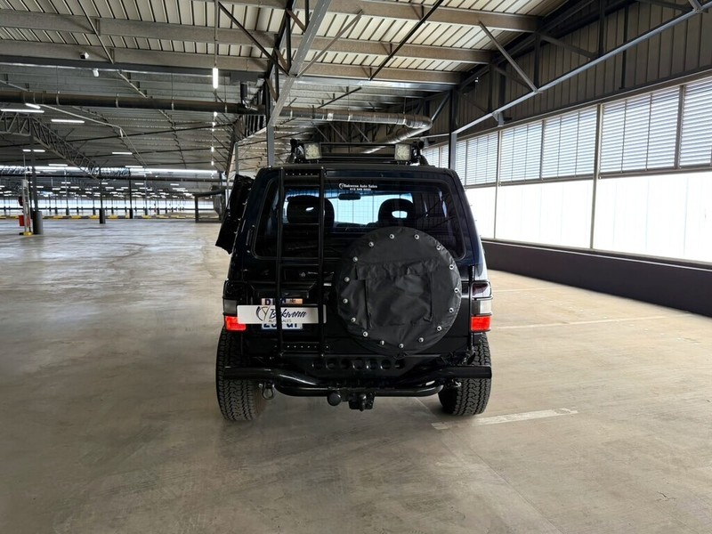 Mitsubishi Pajero - Bakwena Auto Sales - Image 7