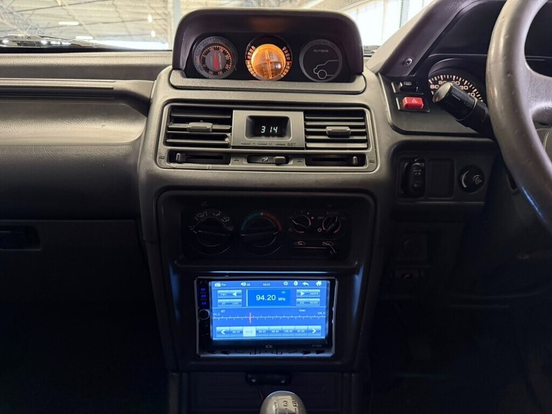 Mitsubishi Pajero - Bakwena Auto Sales - Image 18