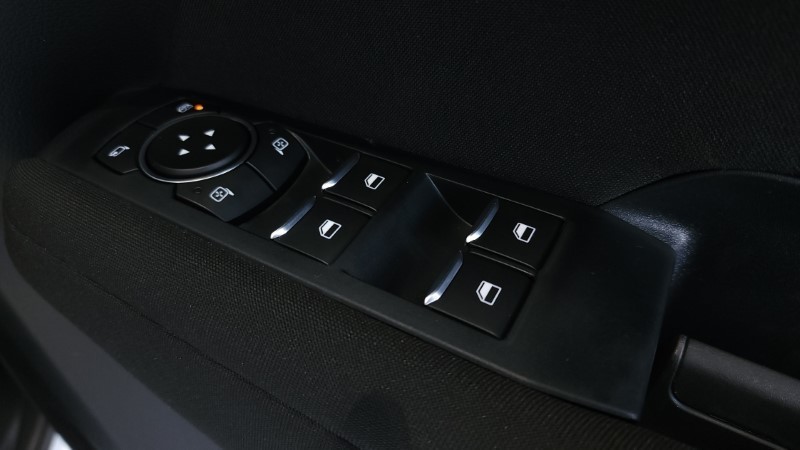 Volkswagen Amarok - Hatfield VW Northcliff - Image 18