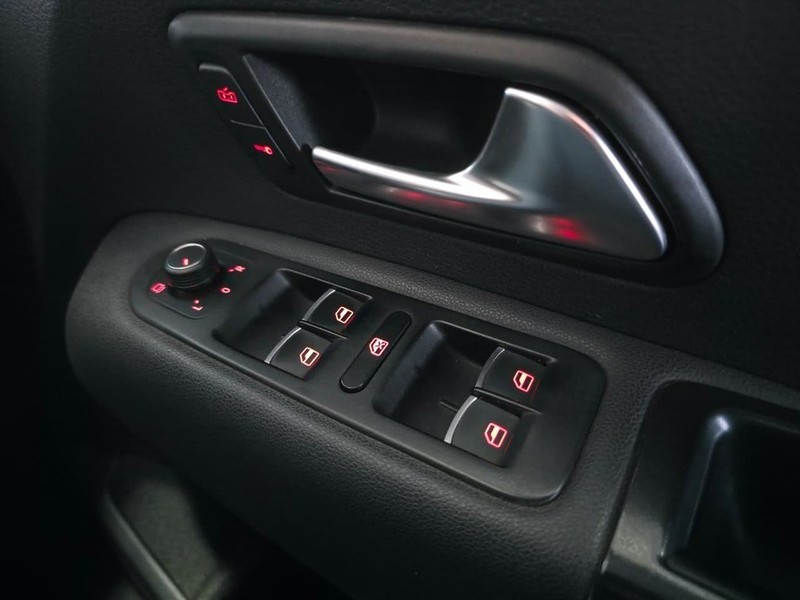 Volkswagen Amarok - Auto Investments Rustenburg - Image 17