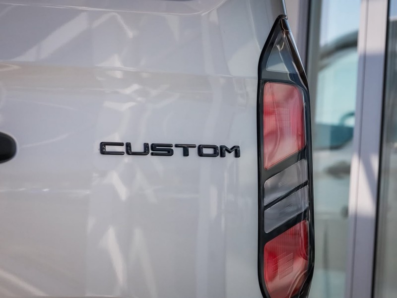 Ford Transit Custom - Ford Woodmead - Image 9