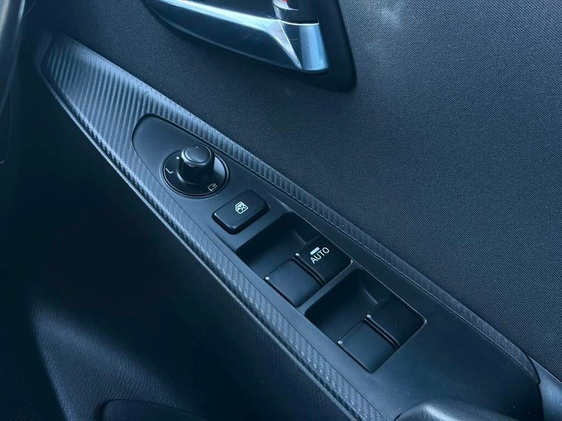 Mazda 2 - Authentique Autos - Image 16