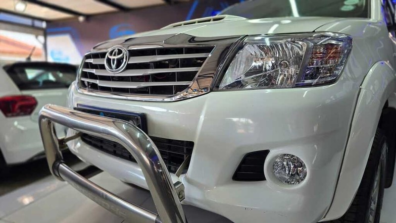 Toyota Hilux - G.I.G Motors - Image 5
