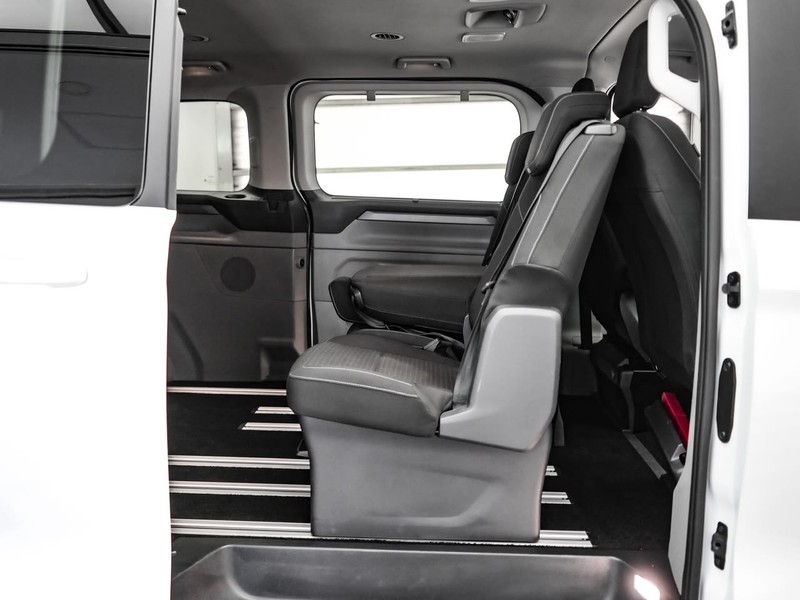 Ford Tourneo Custom - Audi Centre Rivonia - Image 18