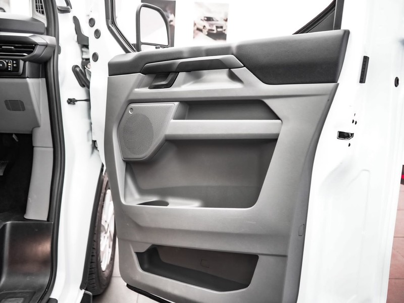 Ford Tourneo Custom - Audi Centre Rivonia - Image 15
