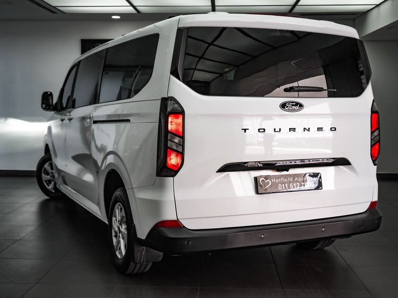 Ford Tourneo Custom - Audi Centre Rivonia - Image 24