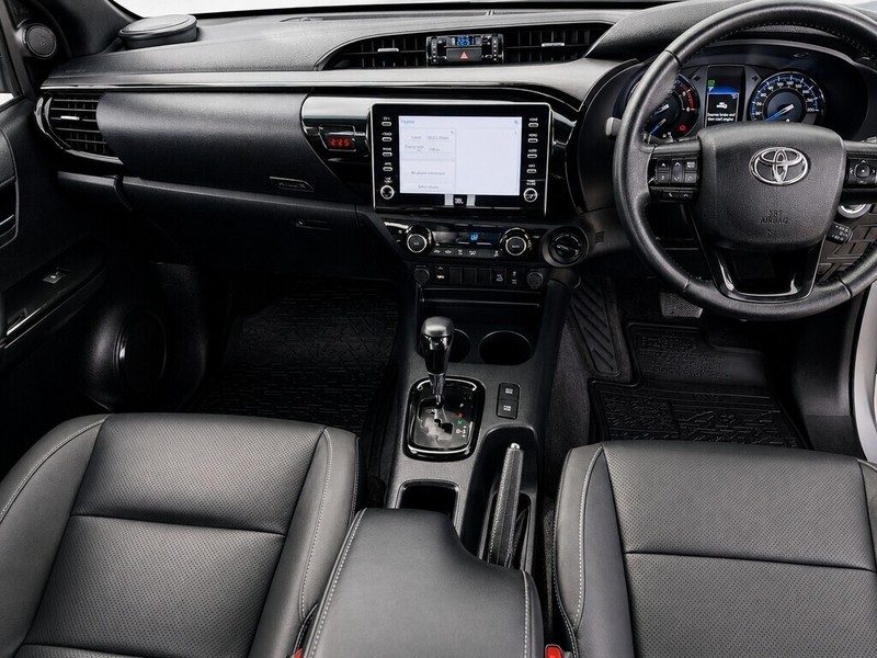 Toyota Hilux - CARS@NOOK - Image 13
