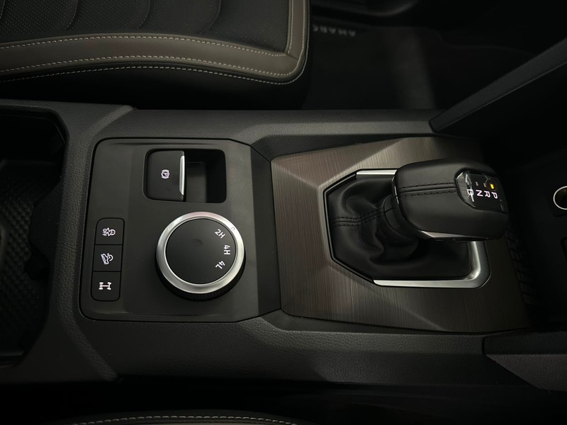 Volkswagen Amarok - Ford Sandton - Image 5