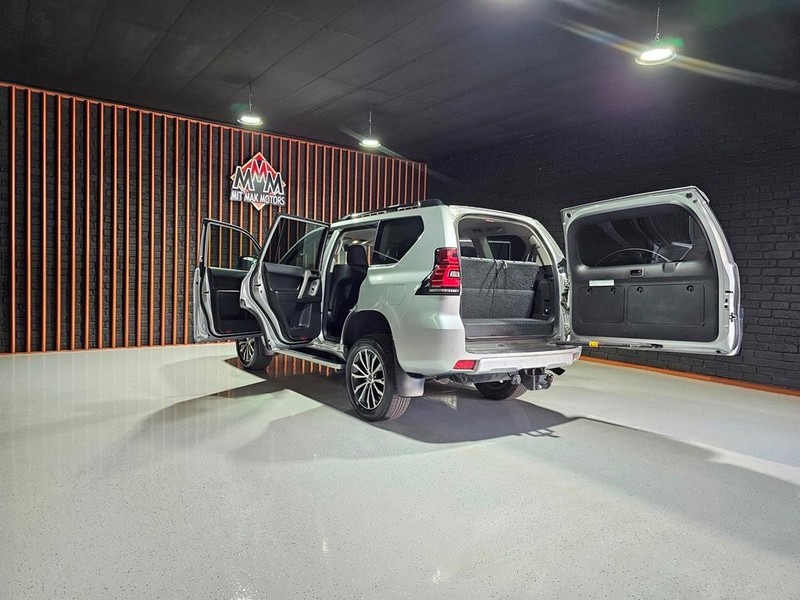 Toyota Land Cruiser Prado - Mit Mak Motors - Image 23