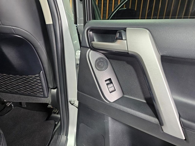 Toyota Land Cruiser Prado - Mit Mak Motors - Image 20