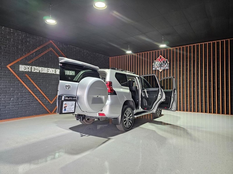 Toyota Land Cruiser Prado - Mit Mak Motors - Image 25