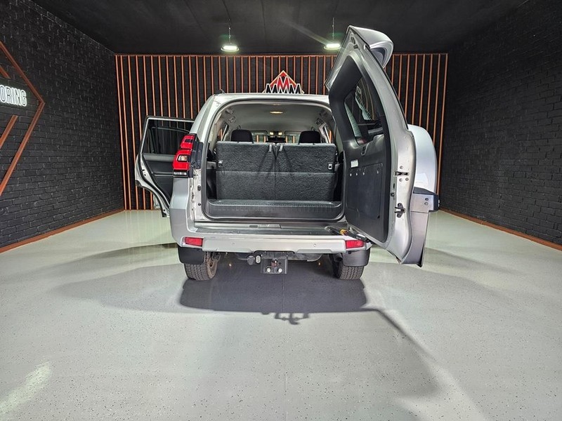 Toyota Land Cruiser Prado - Mit Mak Motors - Image 24