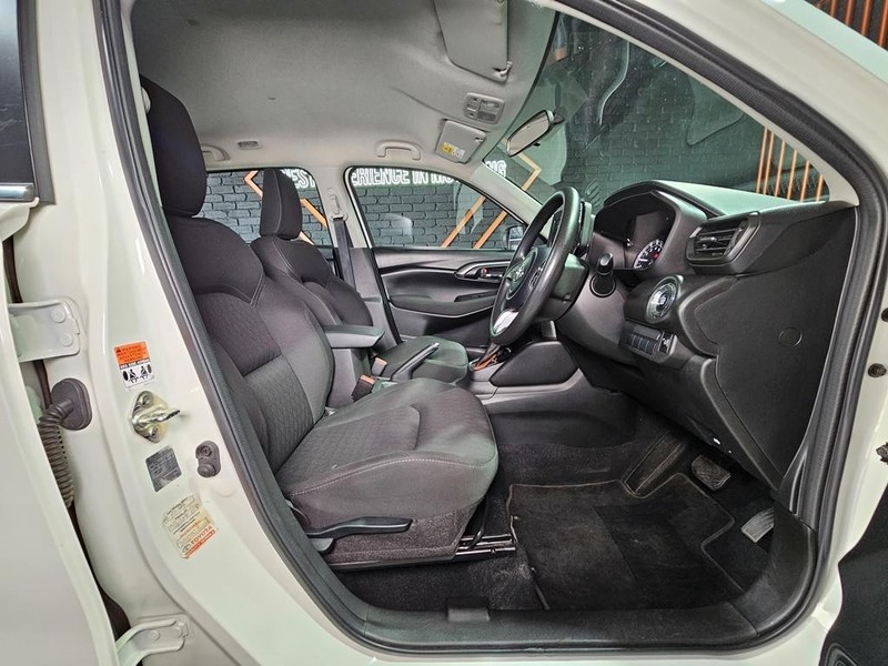 Toyota Urban Cruiser - Mit Mak Motors - Image 9