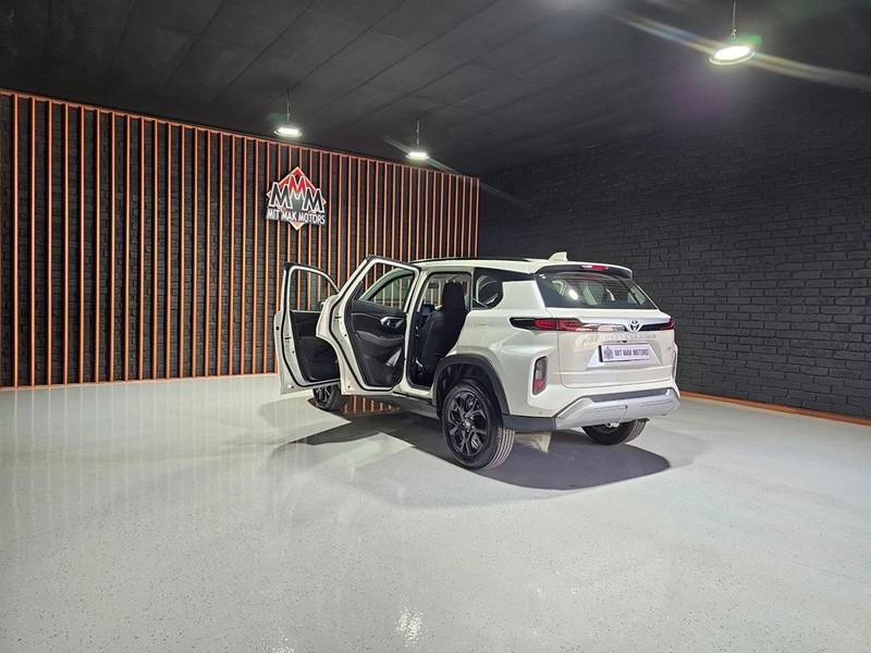 Toyota Urban Cruiser - Mit Mak Motors - Image 24