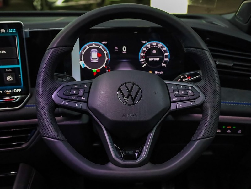 Volkswagen Tiguan - Hatfield VW Bryanston - Image 11