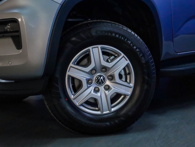 Volkswagen Amarok - Hatfield VW Bryanston - Image 5