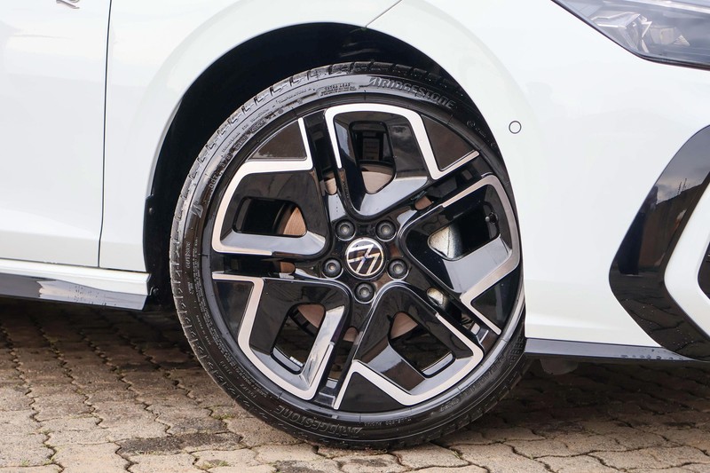 Volkswagen Golf - Hatfield VW Pretoria - Image 7