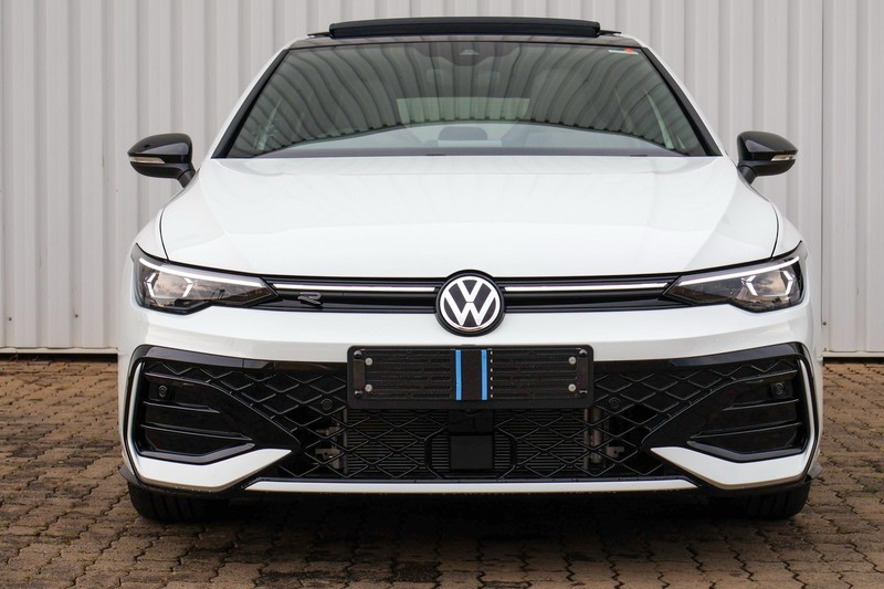 Volkswagen Golf - Hatfield VW Pretoria - Image 2