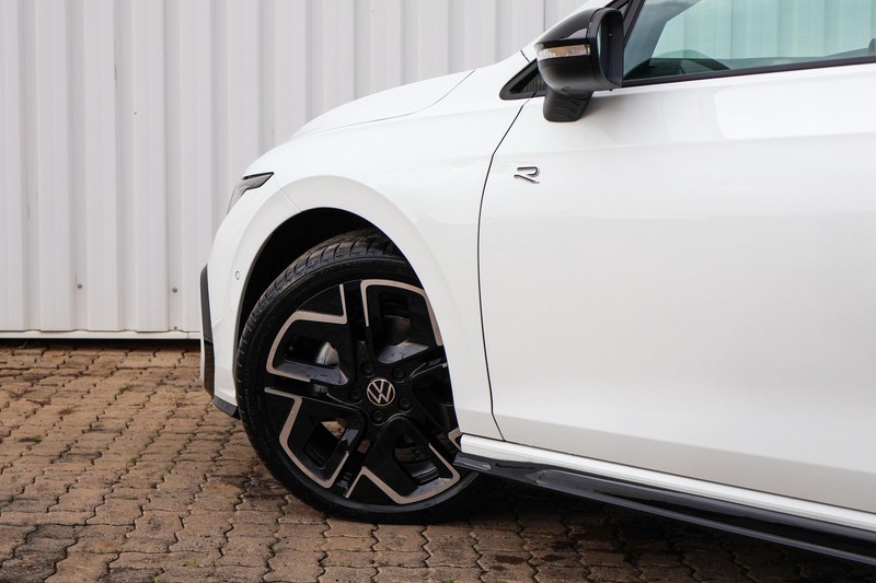 Volkswagen Golf - Hatfield VW Pretoria - Image 9