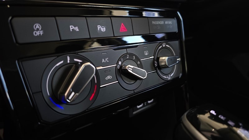 Volkswagen T-Cross - Hatfield VW Northcliff - Image 8