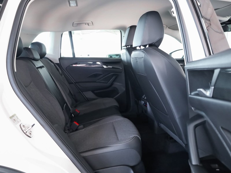 Volkswagen Tiguan - Hatfield VW Bryanston - Image 13