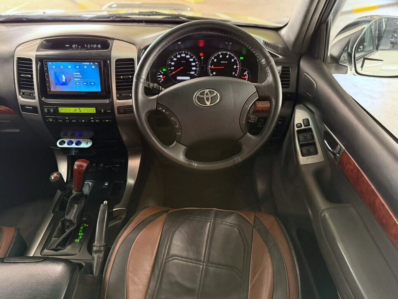 Toyota Land Cruiser Prado - Bakwena Auto Sales - Image 16