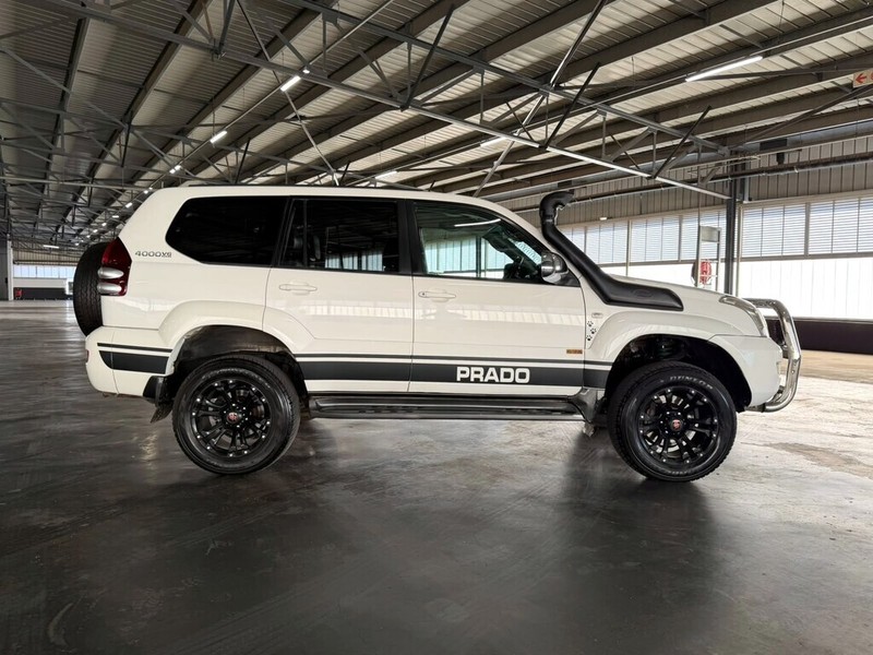 Toyota Land Cruiser Prado - Bakwena Auto Sales - Image 12