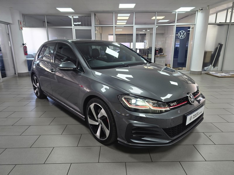 Volkswagen Golf - Hatfield VW Northcliff - Image 2