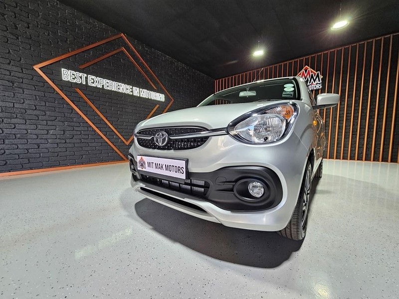 Toyota Vitz - Mit Mak Motors - Image 4