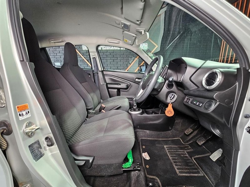 Toyota Vitz - Mit Mak Motors - Image 8