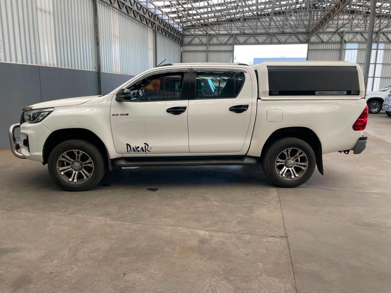 Toyota Hilux - Mit Mak Motors - Image 7