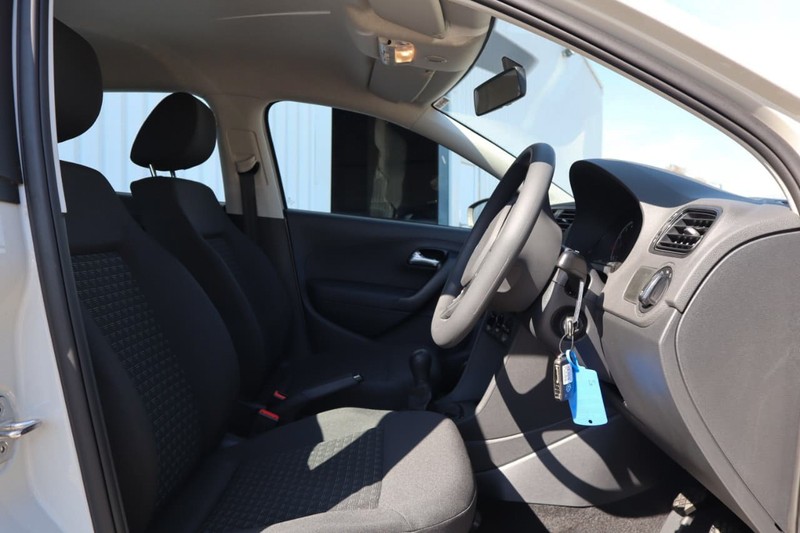Volkswagen Polo Vivo - Hatfield VW Pretoria - Image 12