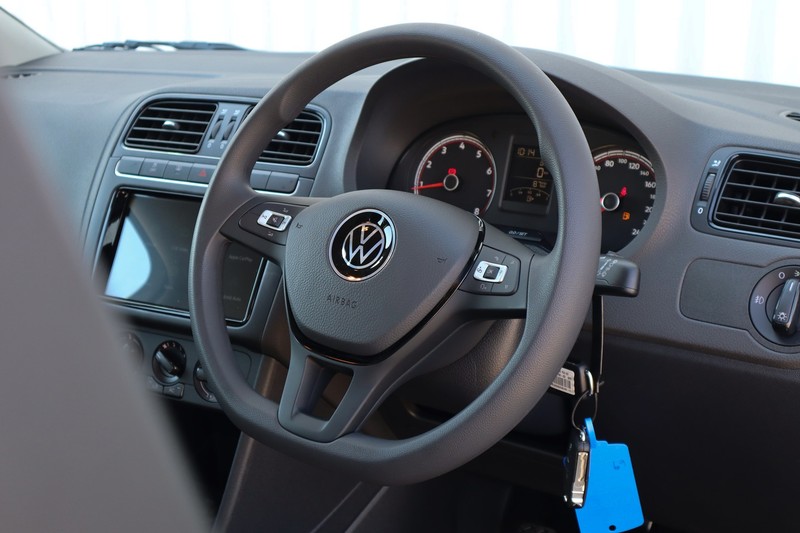 Volkswagen Polo Vivo - Hatfield VW Pretoria - Image 19