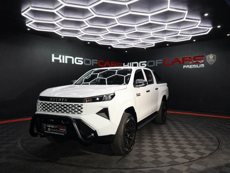 Toyota Hilux - KING OF CARS - Image 3