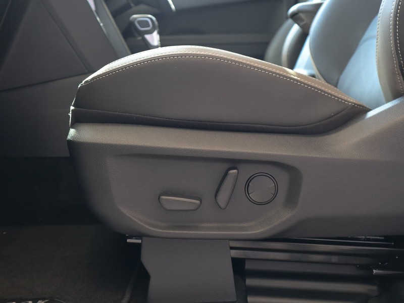 Volkswagen Amarok - Hatfield VW Rivonia - Image 34