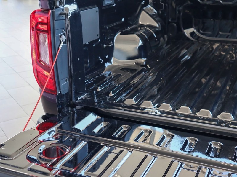 Volkswagen Amarok - Hatfield VW Rivonia - Image 11