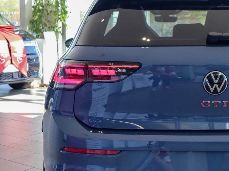 Volkswagen Golf - Hatfield VW Rivonia - Image 11