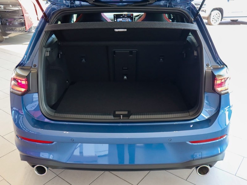 Volkswagen Golf - Hatfield VW Rivonia - Image 32
