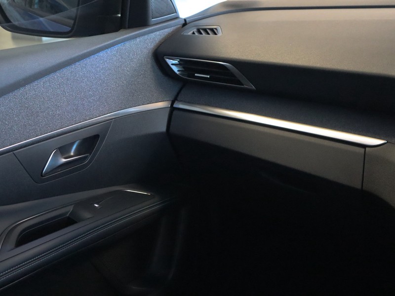 Peugeot 3008 - Hatfield VW Rivonia - Image 18
