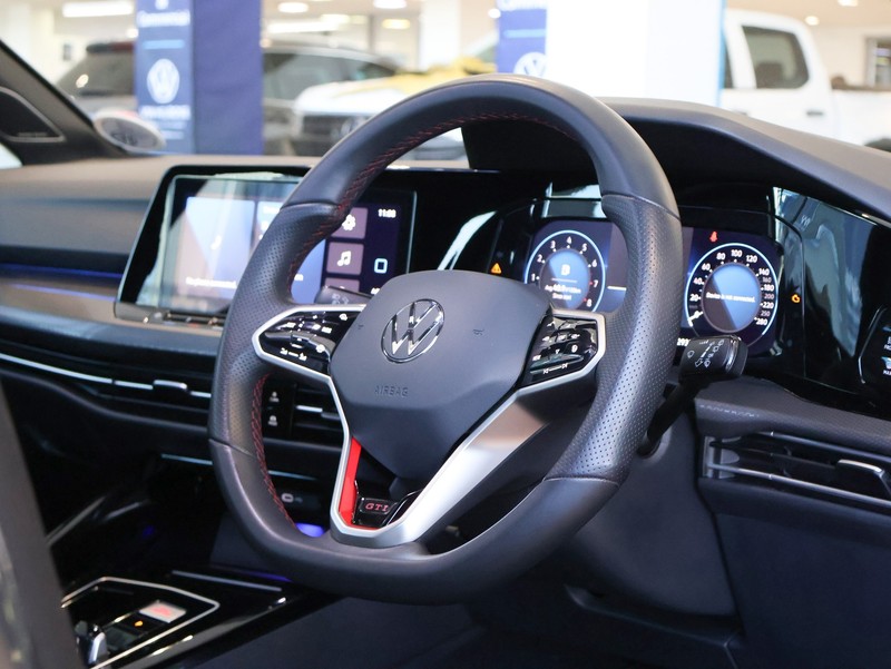 Volkswagen Golf - Hatfield VW Melrose Arch - Image 25