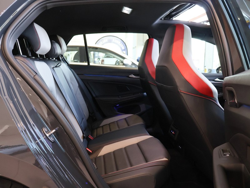 Volkswagen Golf - Hatfield VW Melrose Arch - Image 13