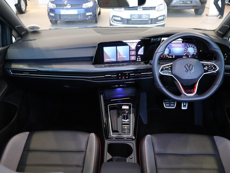 Volkswagen Golf - Hatfield VW Melrose Arch - Image 23