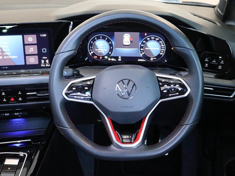 Volkswagen Golf - Hatfield VW Melrose Arch - Image 24