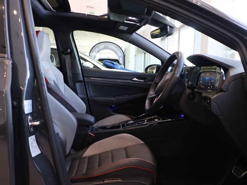 Volkswagen Golf - Hatfield VW Melrose Arch - Image 12