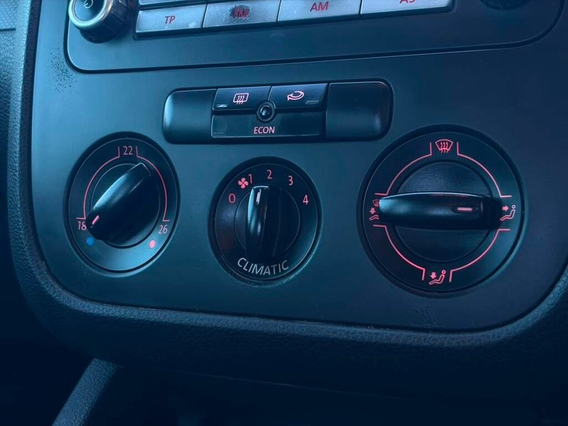 Volkswagen Golf - Authentique Autos - Image 17